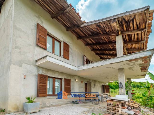 Villa Indipendente in vendita a Piemonte, Cuneo