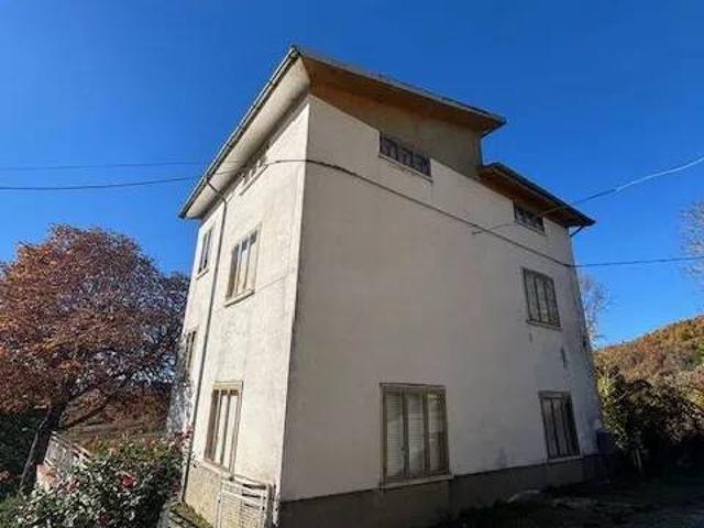 Villa Indipendente in vendita a Groppallo, Farini