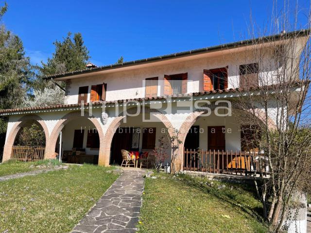 Villa Indipendente in vendita a Farra Di Soligo, Veneto
