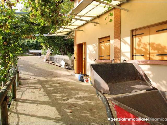 Villa Indipendente in vendita a Farra Di Soligo, Veneto
