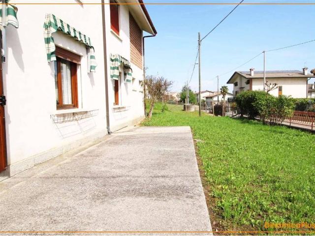 Villa Indipendente in vendita a Farra Di Soligo, Veneto