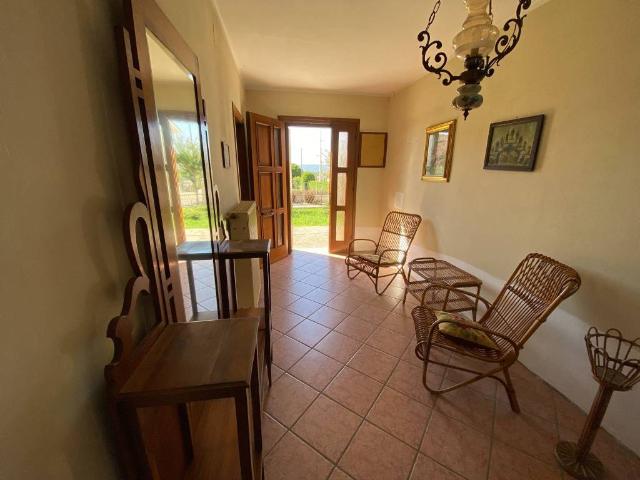 Villa Indipendente in vendita a Farra di Soligo, Treviso