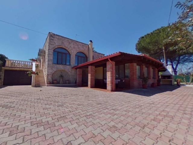 Villa Indipendente in vendita a Canale di Pirro, Puglia