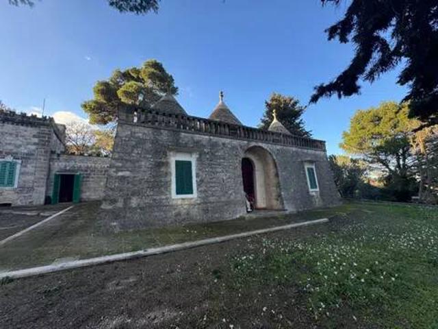 Villa Indipendente in vendita a Canale di Pirro, Puglia