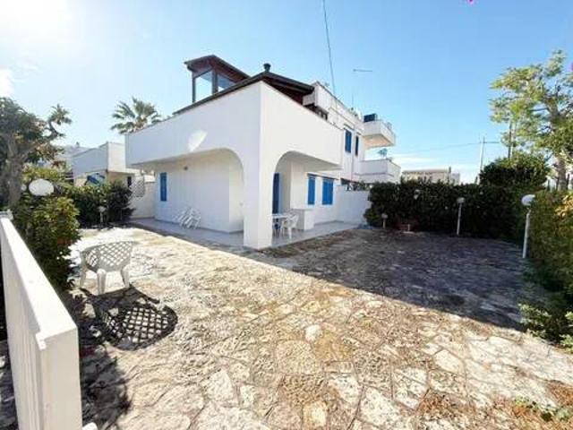 Villa Indipendente in vendita a Savelletri, Puglia