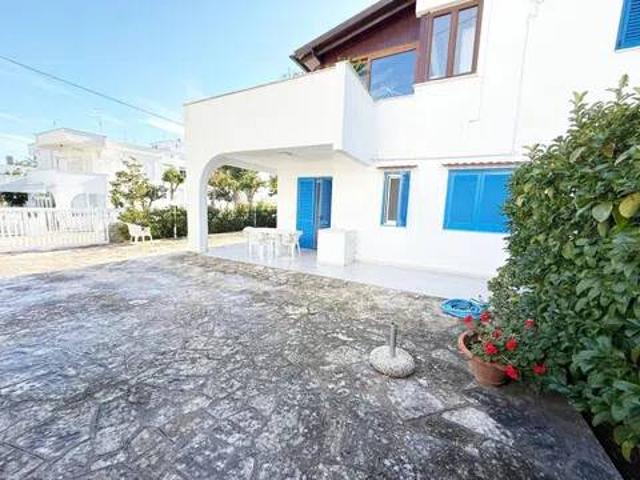 Villa Indipendente in vendita a Savelletri, Puglia