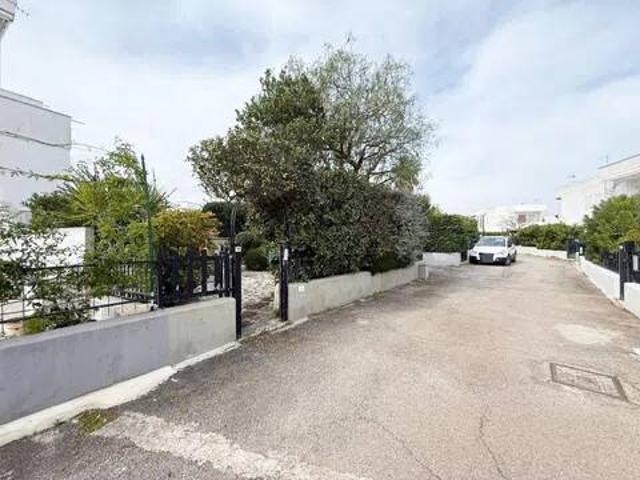 Villa Indipendente in vendita a Puglia, Brindisi