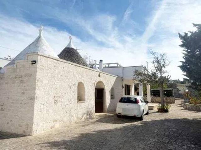 Villa Indipendente in vendita a Canale di Pirro, Puglia
