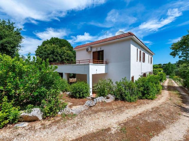 Villa Indipendente in vendita a Selva, Puglia