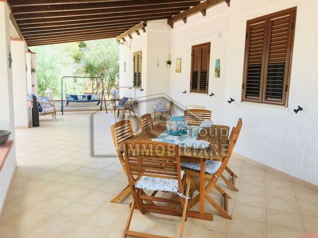 Villa Indipendente in vendita a Alcamo, Sicilia