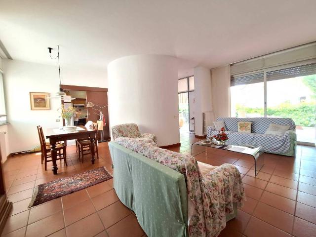 Villa Indipendente in vendita a Casale, Felino