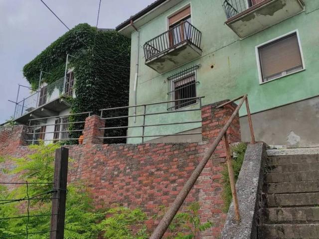 Villa Indipendente in vendita a Piemonte, Alessandria