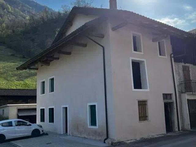 Villa Indipendente in vendita a Villaga, Feltre