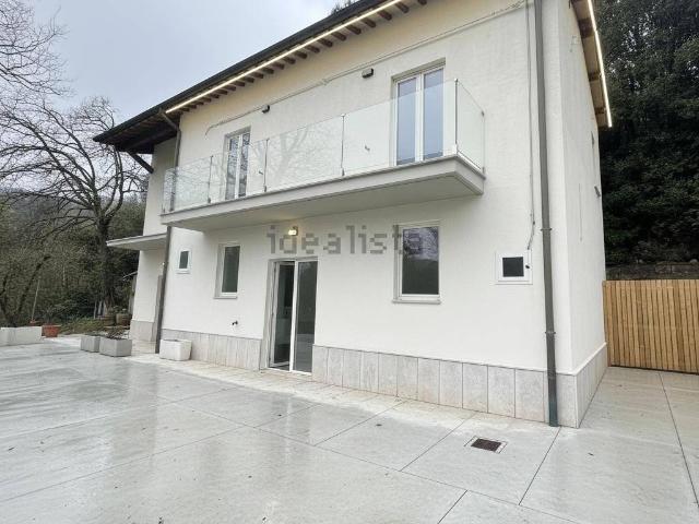 Villa Indipendente in vendita a Precetto, Ferentillo
