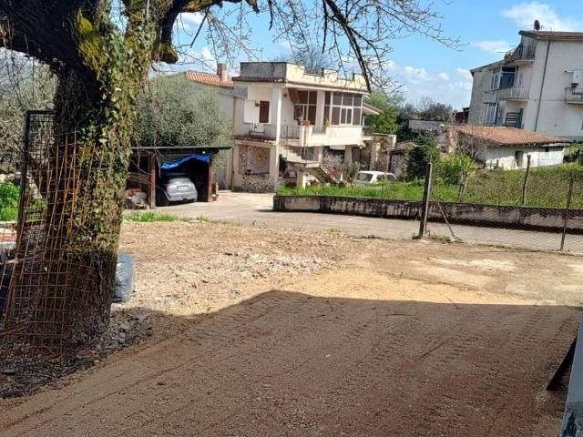 Villa Indipendente in vendita a Ferentino, Lazio