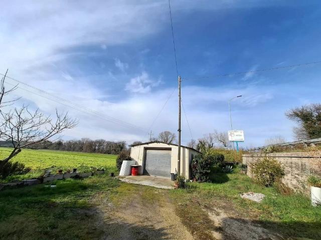 Villa Indipendente in vendita a San Tommaso, Marche