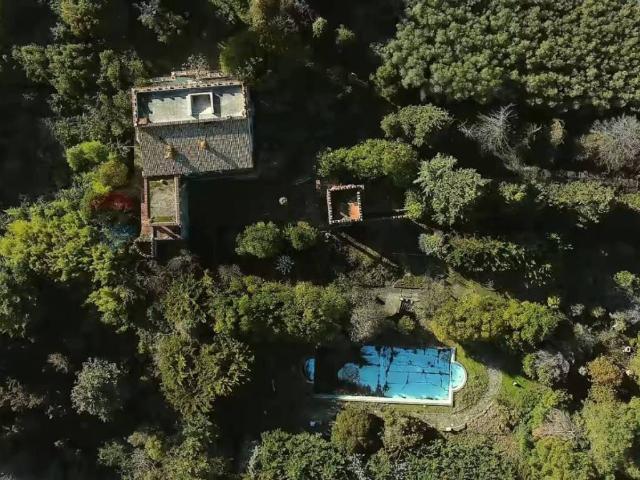 Villa Indipendente in vendita a Santa Maria a Mare, Marche