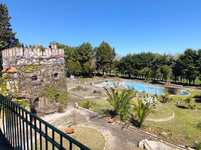 Villa Indipendente in vendita a Santa Maria a Mare, Marche