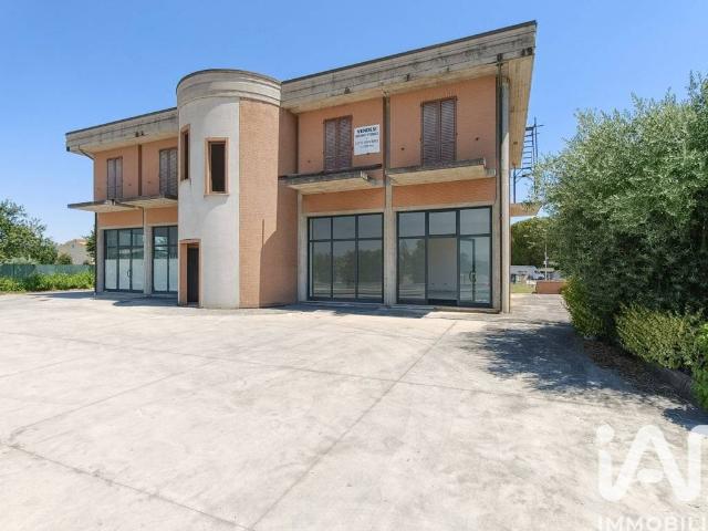 Villa Indipendente in vendita a Villa Vitali, Marche