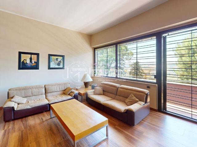 Villa Indipendente in vendita a Sant'Andrea, Marche