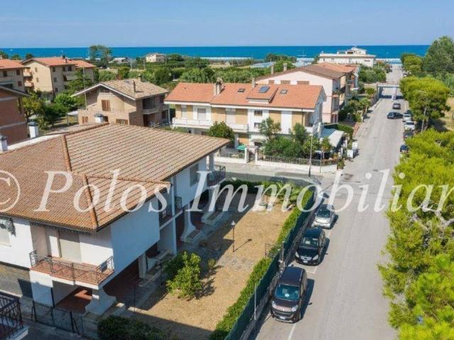 Villa Indipendente in vendita a Marche, Fermo