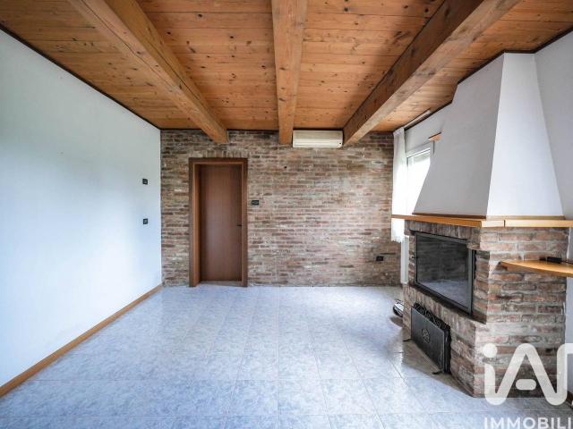 Villa Indipendente in vendita a Malborghetto di Correggio, Ferrara