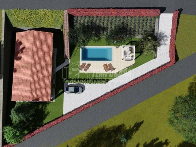 Villa Indipendente in affitto a Ferrara Di Monte Baldo, Veneto