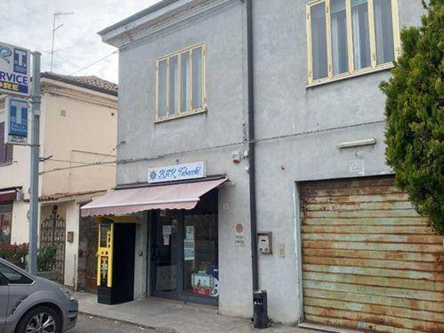 Villa Indipendente in vendita a Ferrara, Reggio Emilia