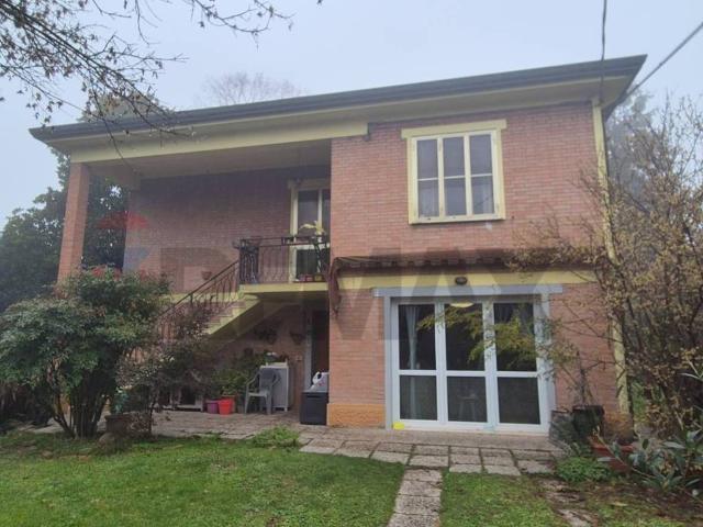 Villa Indipendente in vendita a Malborghetto di Boara, Ferrara