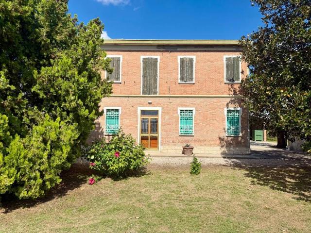 Villa Indipendente in vendita a San Bartolomeo in Bosco, Ferrara