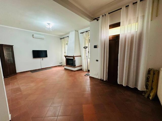 Villa Indipendente in vendita a San Bartolomeo in Bosco, Ferrara
