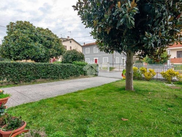 Villa Indipendente in vendita a San Martino, Ferrara