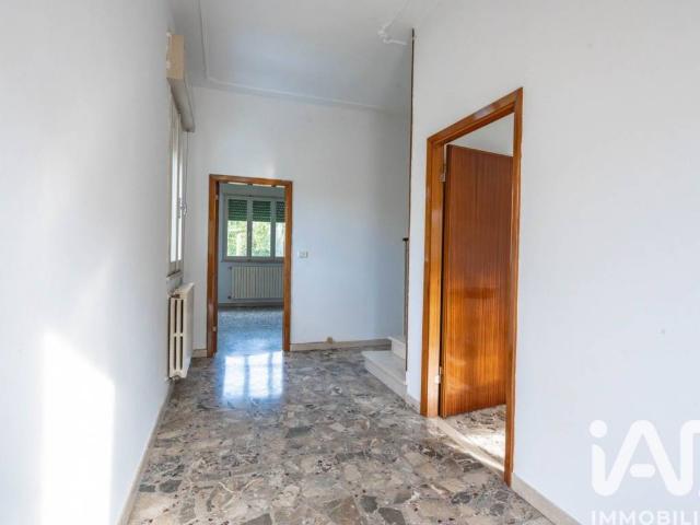 Villa Indipendente in vendita a Ferrara, Reggio Emilia