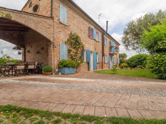 Villa Indipendente in vendita a Malborghetto di Correggio, Ferrara