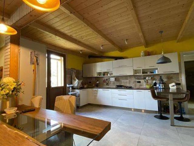Villa Indipendente in vendita a San Bartolomeo in Bosco, Ferrara