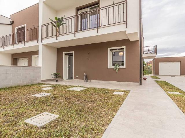 Villa Indipendente in vendita a Quacchio, Ferrara