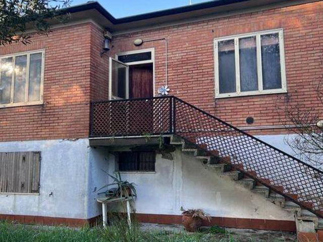 Villa Indipendente in vendita a Ferrara, Reggio Emilia