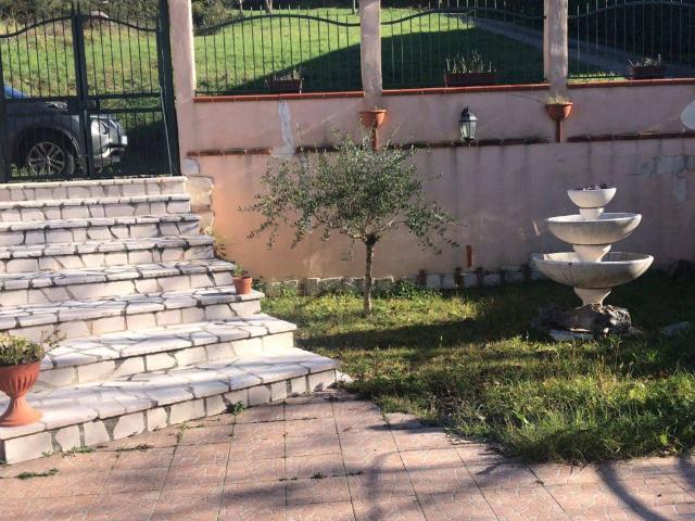 Villa Indipendente in vendita a Ferrazzano, Campobasso