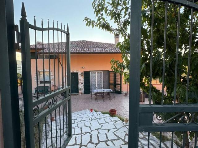 Villa Indipendente in vendita a Ferrazzano, Campobasso
