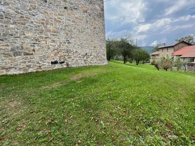 Villa Indipendente in vendita a Roffi, Ferriere