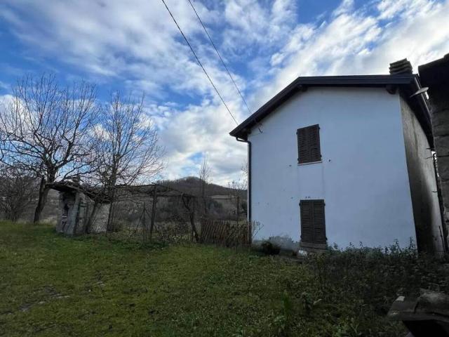 Villa Indipendente in vendita a Proverasso, Ferriere