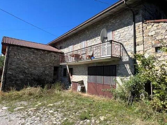 Villa Indipendente in vendita a Pomarolo, Ferriere
