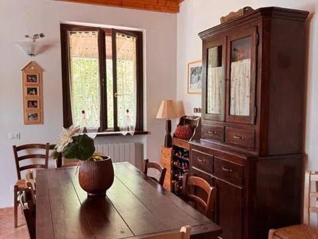 Villa Indipendente in vendita a Boeri, Ferriere