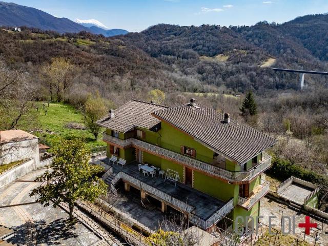 Villa Indipendente in vendita a Fiamignano, Lazio