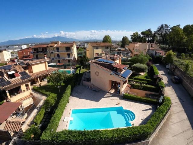 Villa Indipendente in vendita a Ponte Storto, Roma Capitale