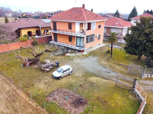 Villa Indipendente in vendita a Unione Montana di Comuni delle Valli di Lanzo, Ceronda e Casternone, Piemonte