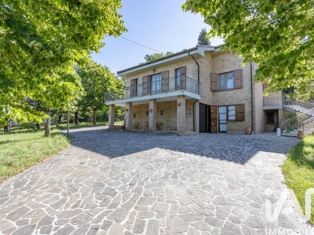 Villa Indipendente in vendita a Vescia, Fiastra