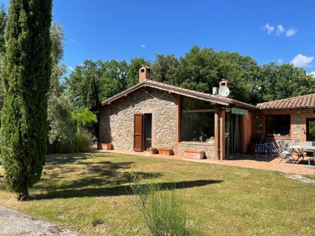 Villa Indipendente in vendita a Poggi, Ficulle