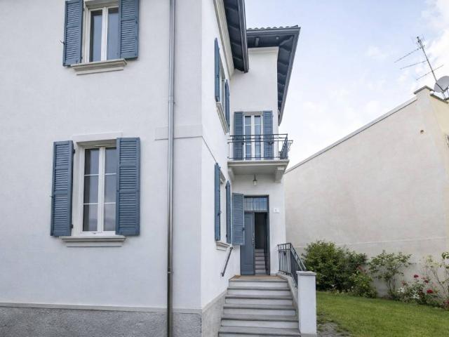 Villa Indipendente in vendita a Fidenza, Reggio Emilia