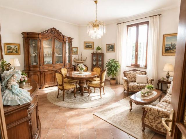 Villa Indipendente in vendita a Fidenza, Reggio Emilia